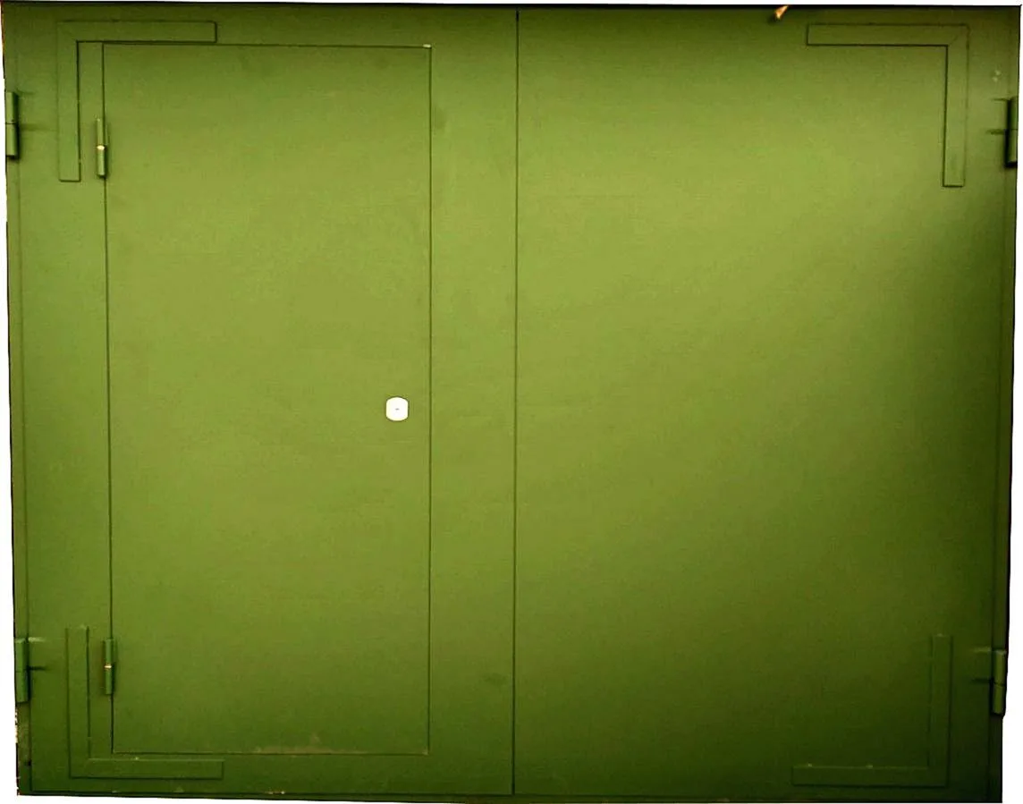 Распашные ворота Grand-15 (Нитроэмаль)